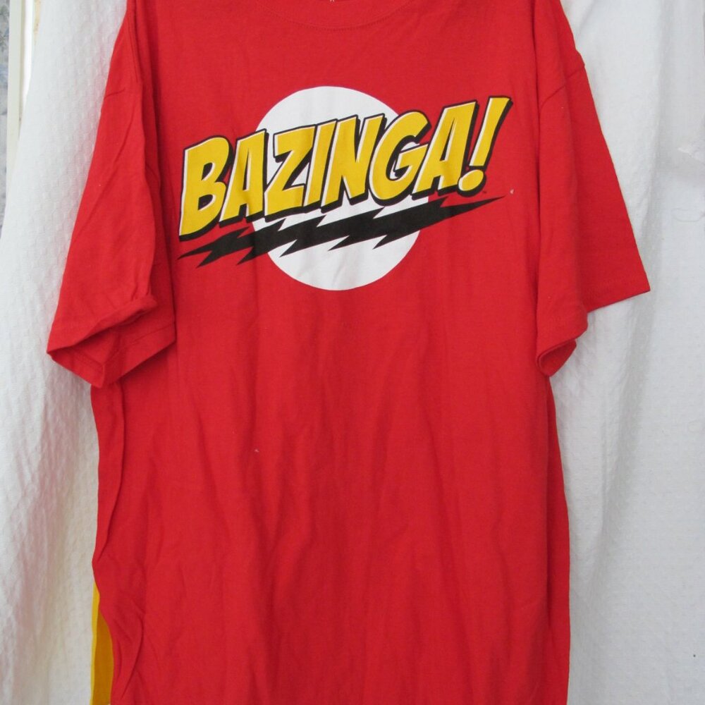 NEW - Big Bang Theory Bazinga Cape T-Shirt - L